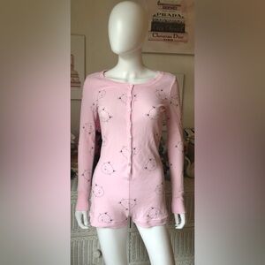 Forever 21 Pajama Romper Kitty Cat Cotton print Crewneck in pink color Size S